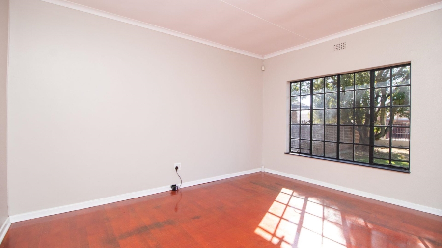 6 Bedroom Property for Sale in Freeway Park Gauteng