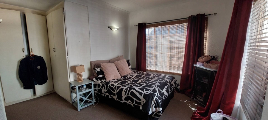 3 Bedroom Property for Sale in Elandshaven Gauteng