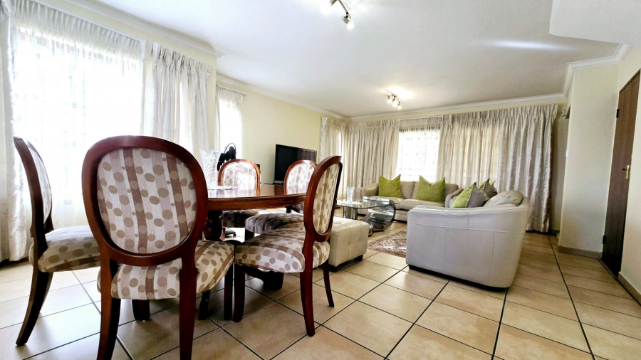 4 Bedroom Property for Sale in Meyerspark Gauteng