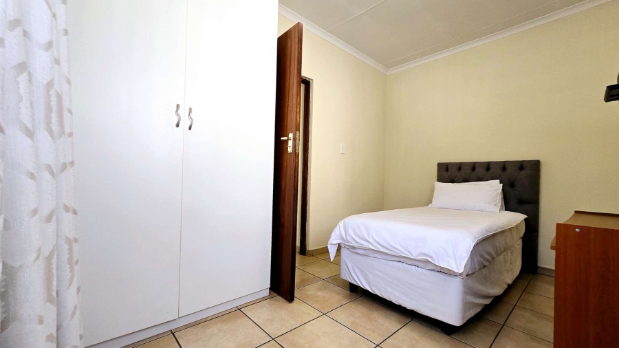4 Bedroom Property for Sale in Meyerspark Gauteng
