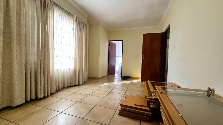 4 Bedroom Property for Sale in Meyerspark Gauteng