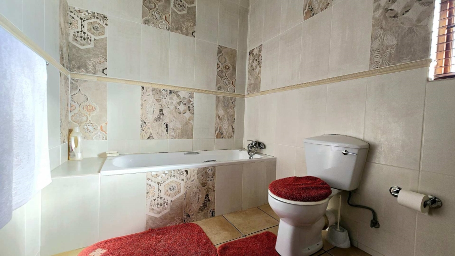 4 Bedroom Property for Sale in Meyerspark Gauteng