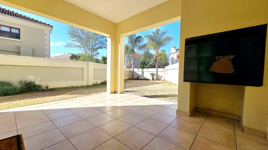 4 Bedroom Property for Sale in Meyerspark Gauteng