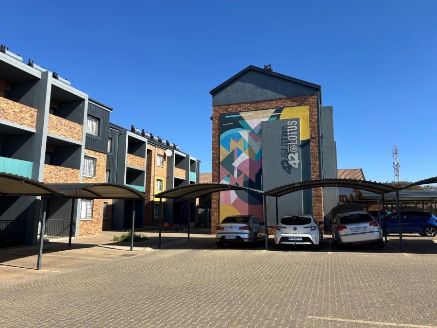 2 Bedroom Property for Sale in Lotus Gardens Gauteng