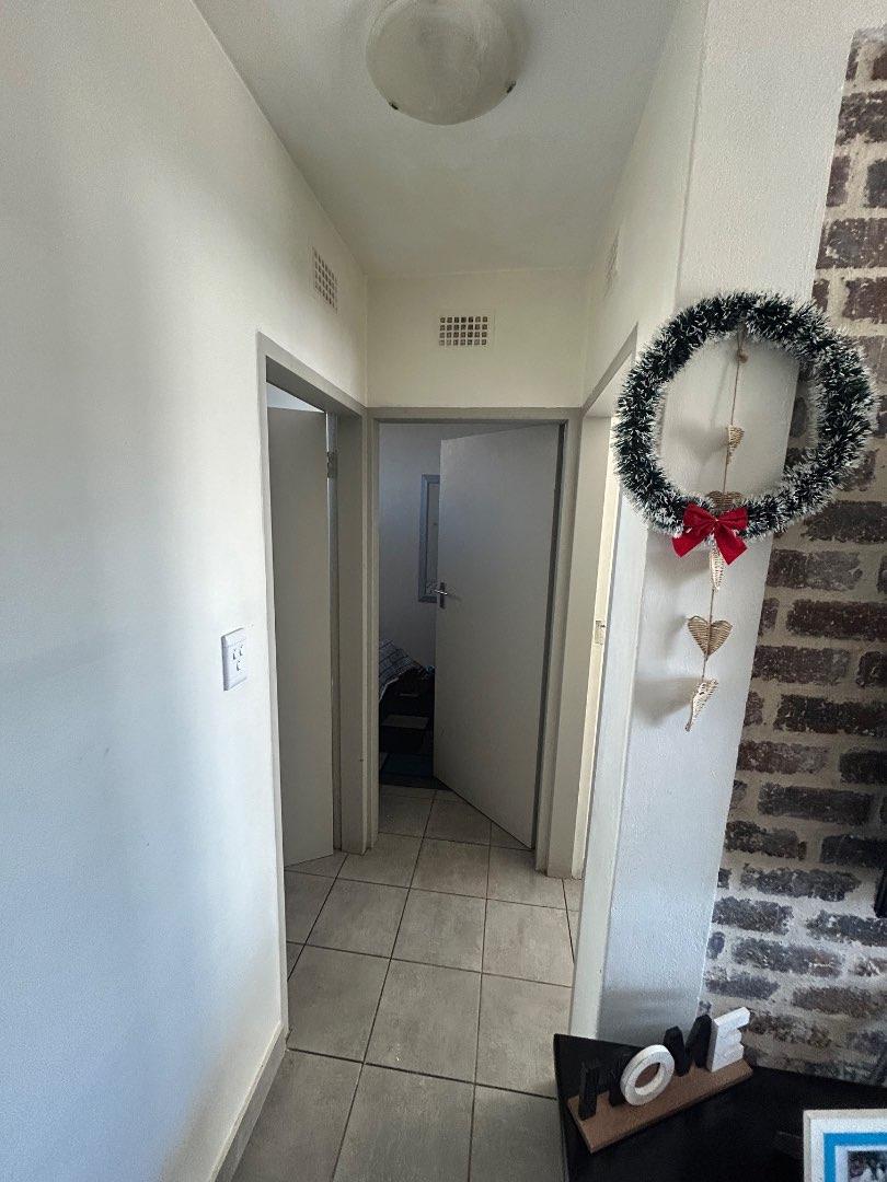 2 Bedroom Property for Sale in Lotus Gardens Gauteng