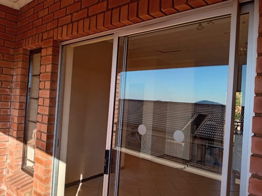 2 Bedroom Property for Sale in Karenpark Gauteng