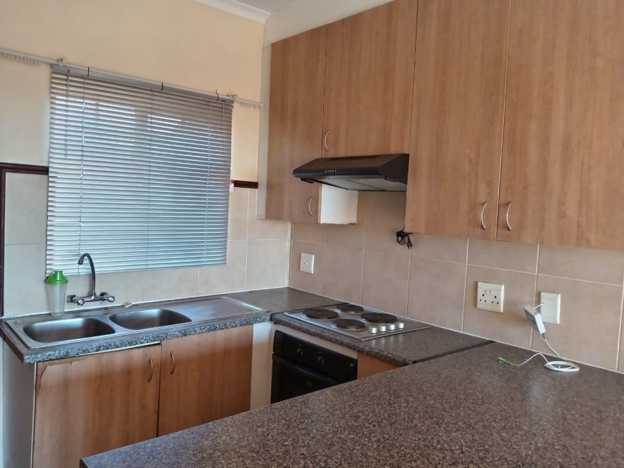 2 Bedroom Property for Sale in Karenpark Gauteng