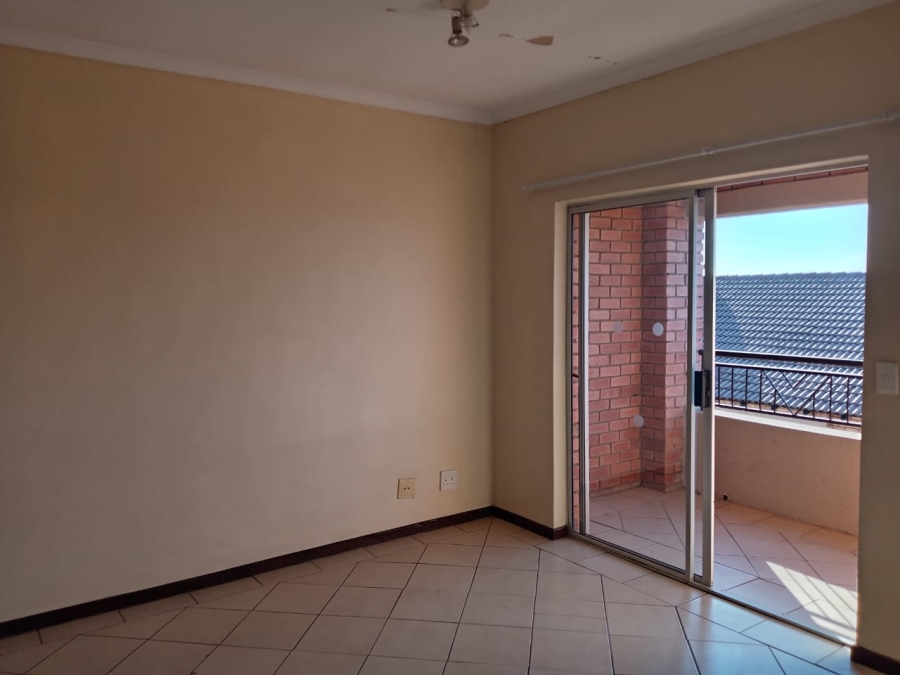 2 Bedroom Property for Sale in Karenpark Gauteng
