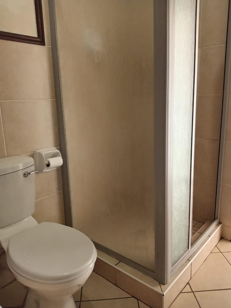 2 Bedroom Property for Sale in Karenpark Gauteng