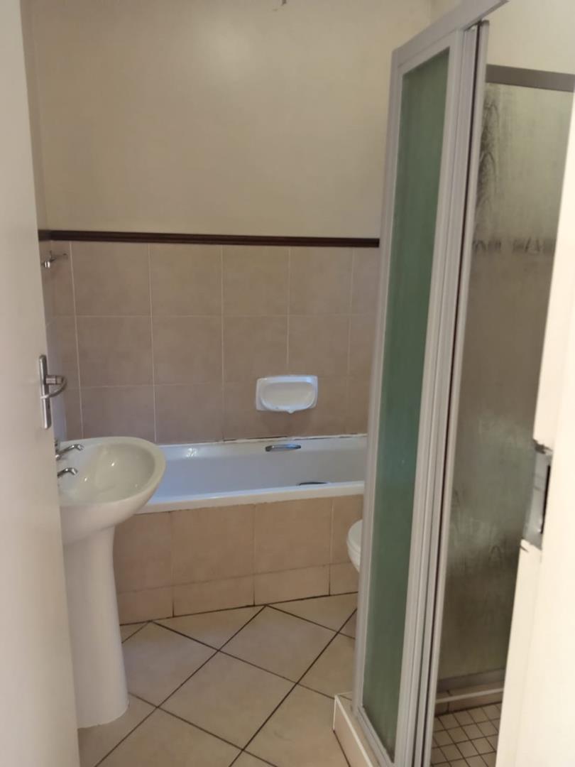 2 Bedroom Property for Sale in Karenpark Gauteng
