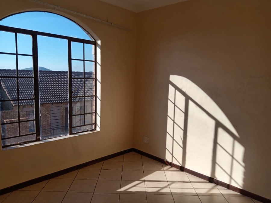 2 Bedroom Property for Sale in Karenpark Gauteng