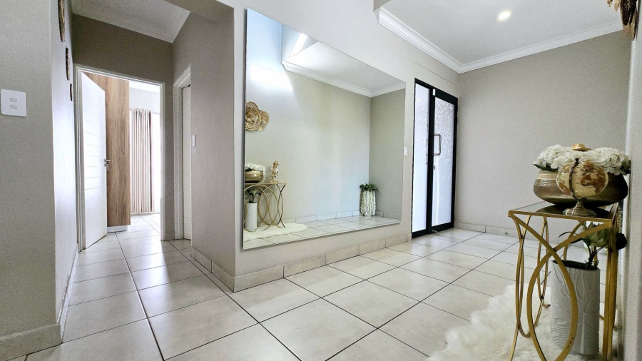 4 Bedroom Property for Sale in Six Fountains Residential Estate Gauteng
