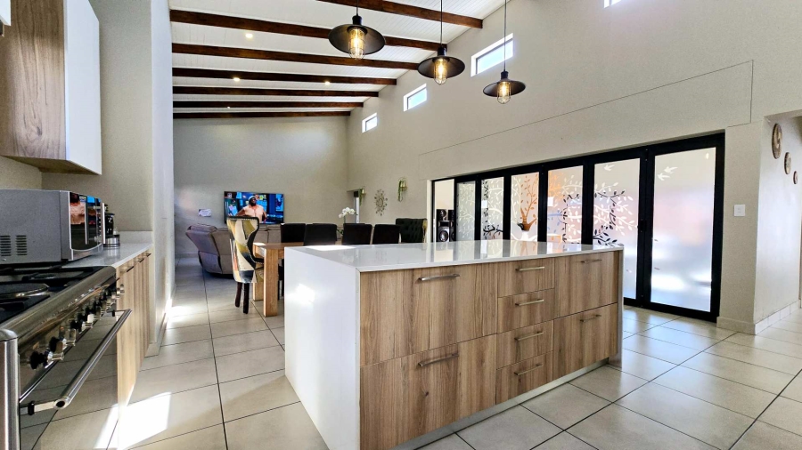 4 Bedroom Property for Sale in Six Fountains Residential Estate Gauteng