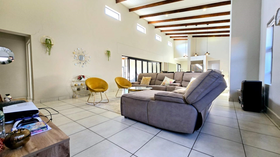 4 Bedroom Property for Sale in Six Fountains Residential Estate Gauteng