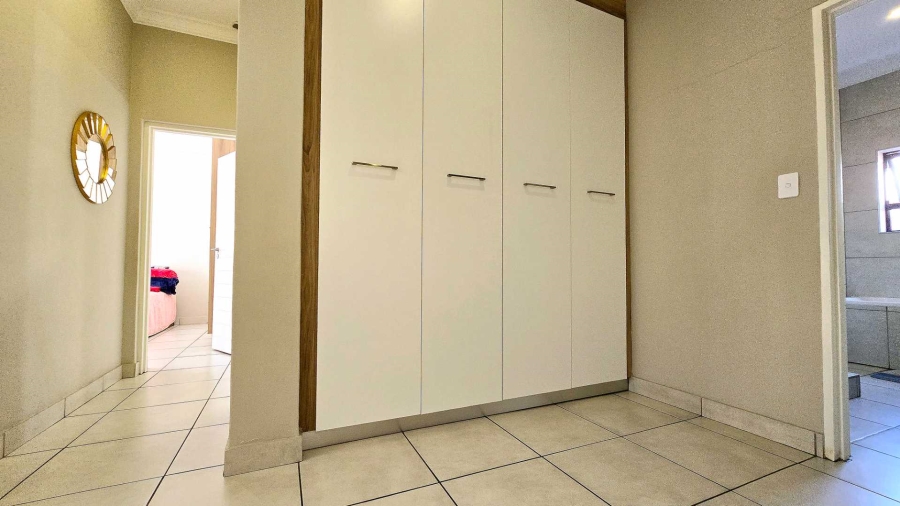 4 Bedroom Property for Sale in Six Fountains Residential Estate Gauteng