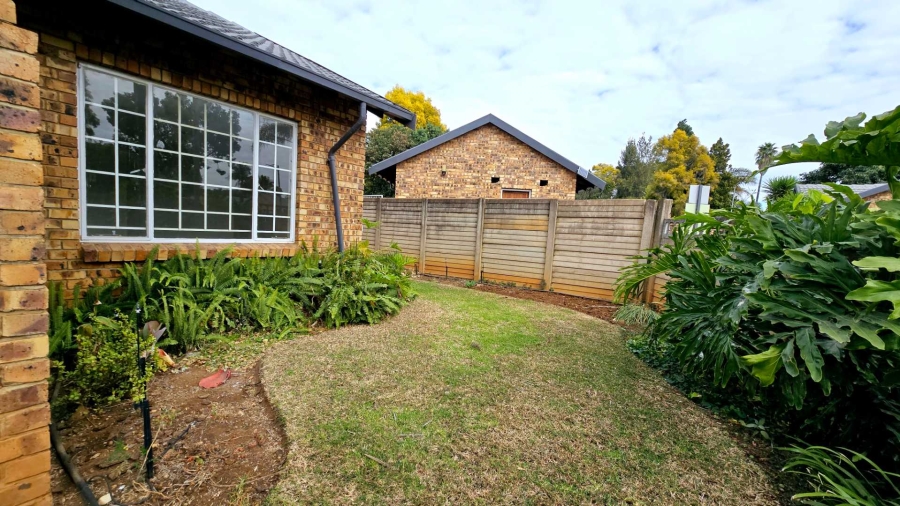 2 Bedroom Property for Sale in Doornpoort Gauteng