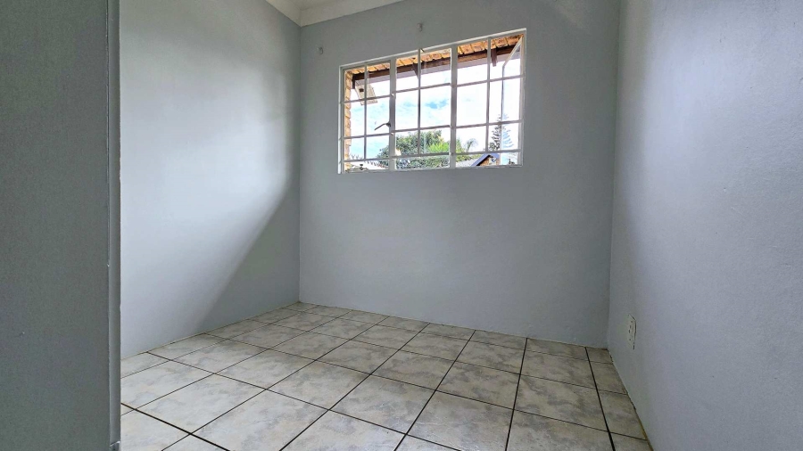 To Let 1 Bedroom Property for Rent in Doornpoort Gauteng
