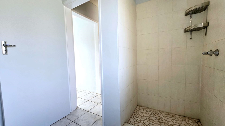 To Let 1 Bedroom Property for Rent in Doornpoort Gauteng