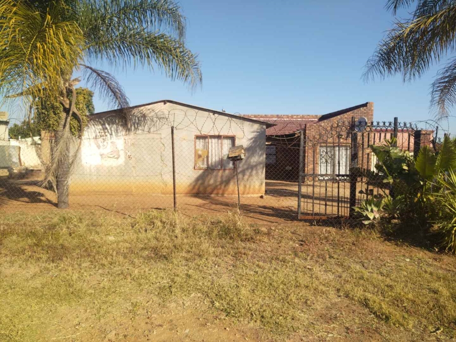 3 Bedroom Property for Sale in Soshanguve South Gauteng