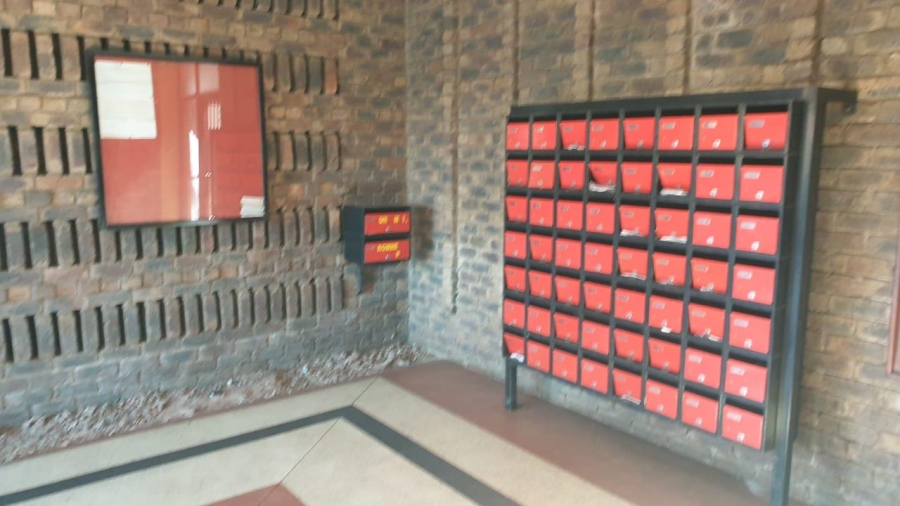 2 Bedroom Property for Sale in Sunnyside Gauteng