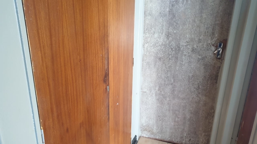 2 Bedroom Property for Sale in Sunnyside Gauteng