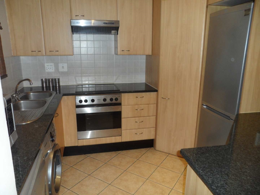 To Let 2 Bedroom Property for Rent in Melrose North Gauteng