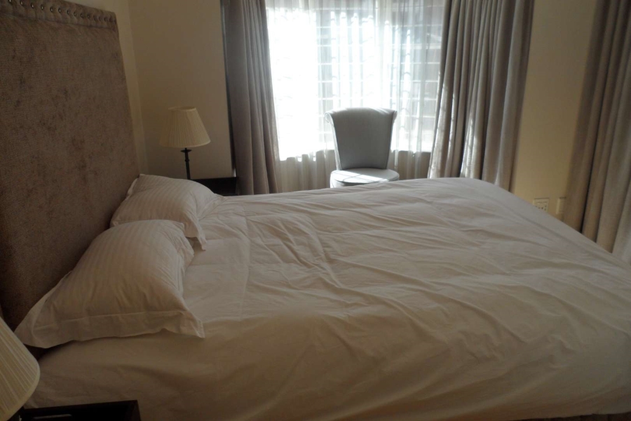 To Let 2 Bedroom Property for Rent in Melrose North Gauteng