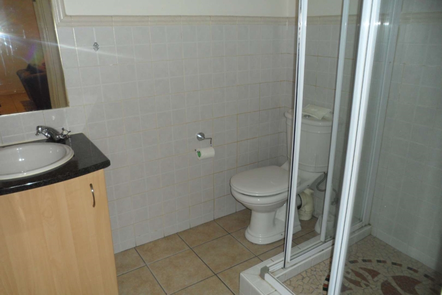 To Let 2 Bedroom Property for Rent in Melrose North Gauteng