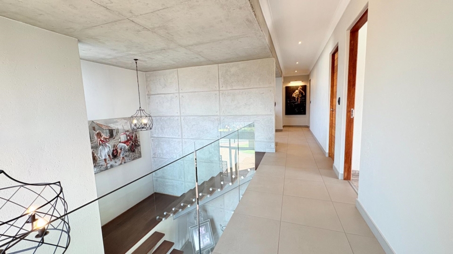 4 Bedroom Property for Sale in Midstream Ridge Gauteng