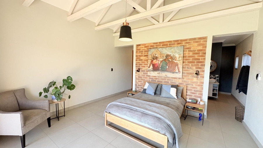 4 Bedroom Property for Sale in Midstream Ridge Gauteng