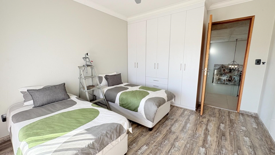 4 Bedroom Property for Sale in Midstream Ridge Gauteng