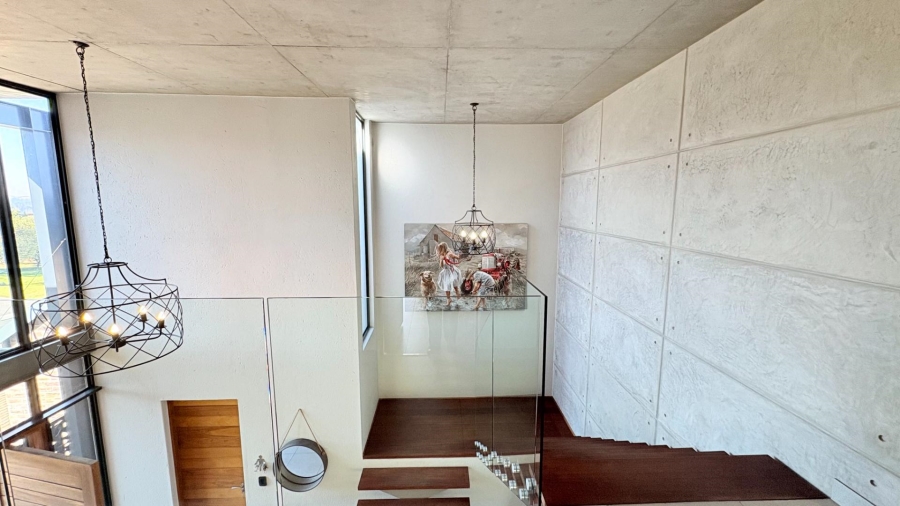 4 Bedroom Property for Sale in Midstream Ridge Gauteng