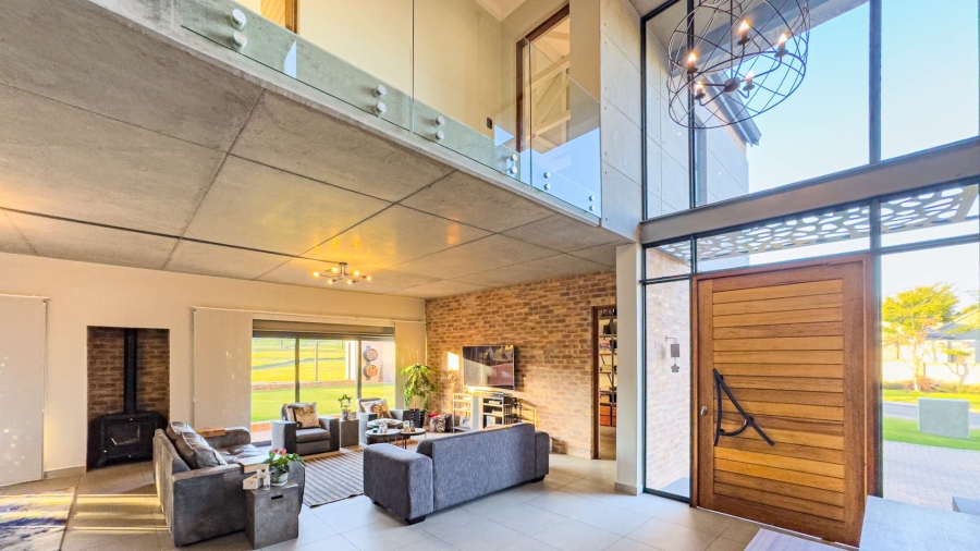 4 Bedroom Property for Sale in Midstream Ridge Gauteng