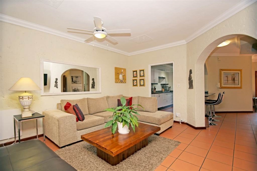 To Let 5 Bedroom Property for Rent in Woodmead Gauteng