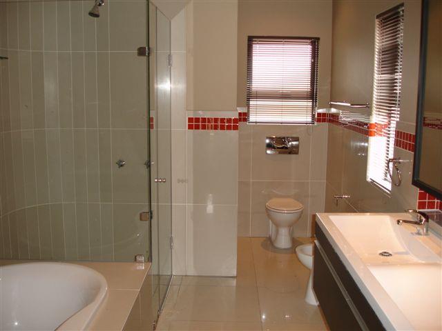 2 Bedroom Property for Sale in Melrose North Gauteng