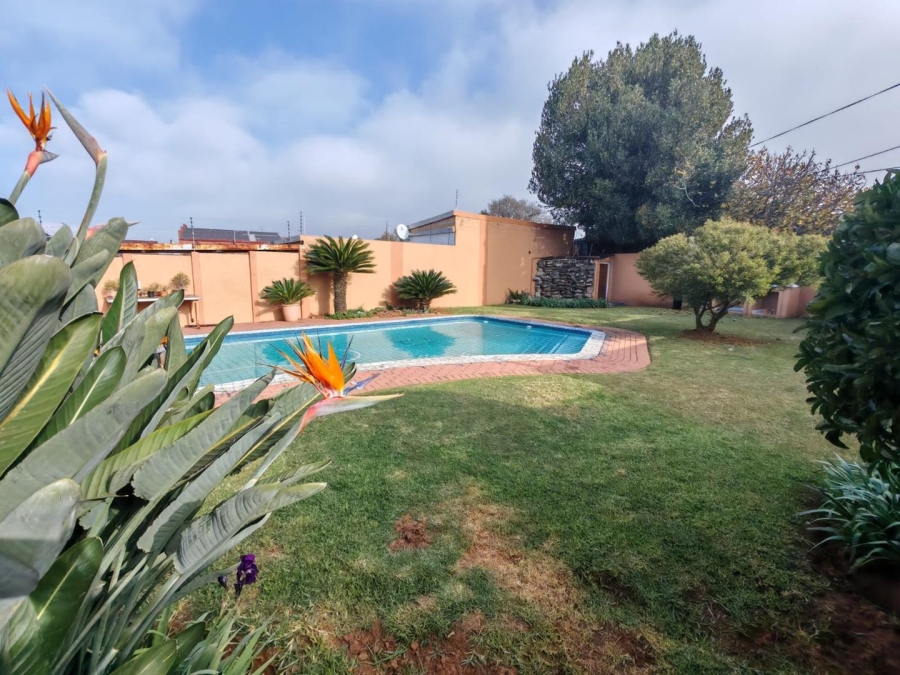3 Bedroom Property for Sale in Malvern East Gauteng