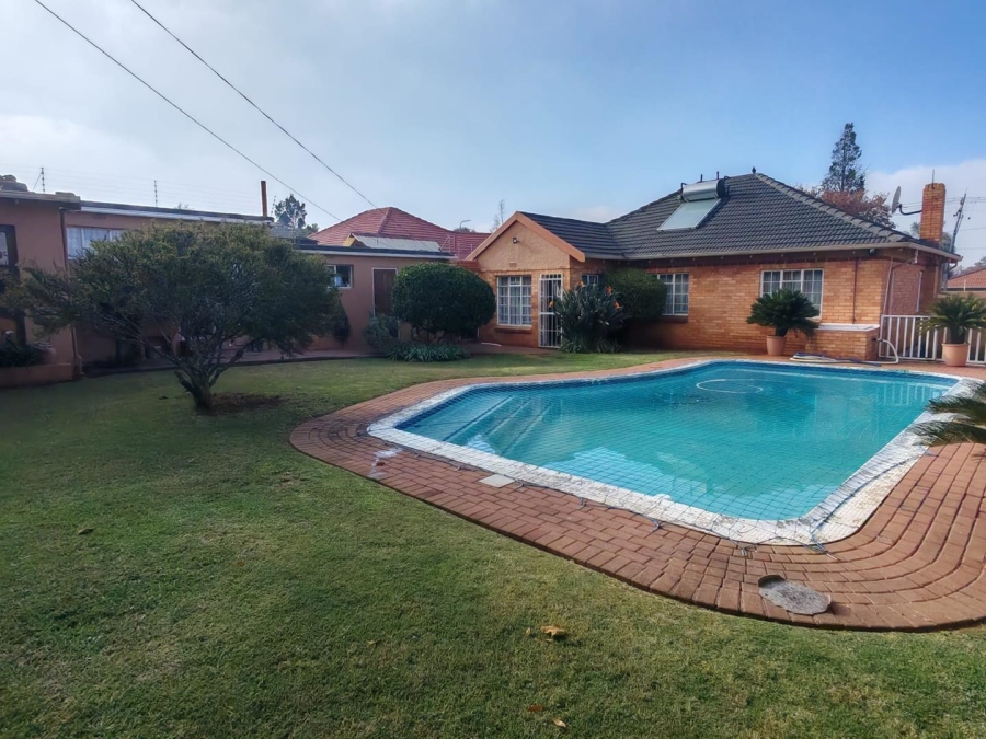 3 Bedroom Property for Sale in Malvern East Gauteng