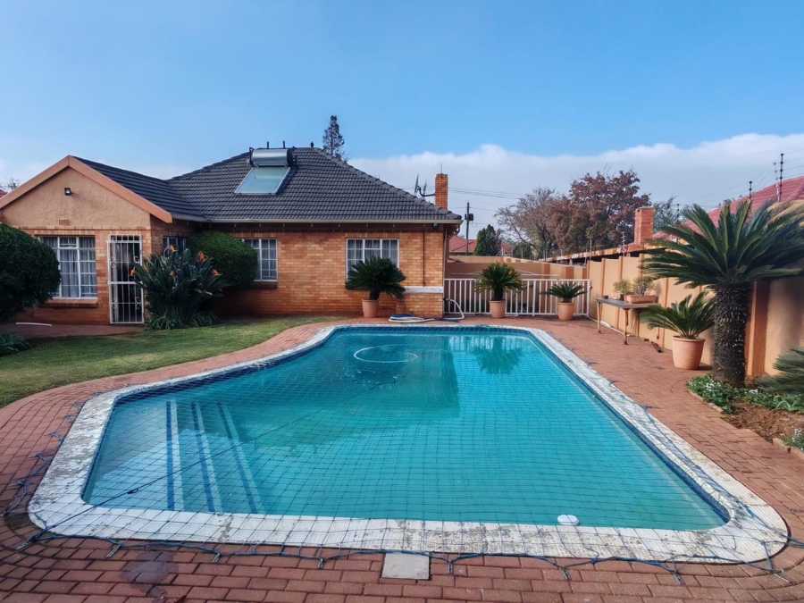 3 Bedroom Property for Sale in Malvern East Gauteng