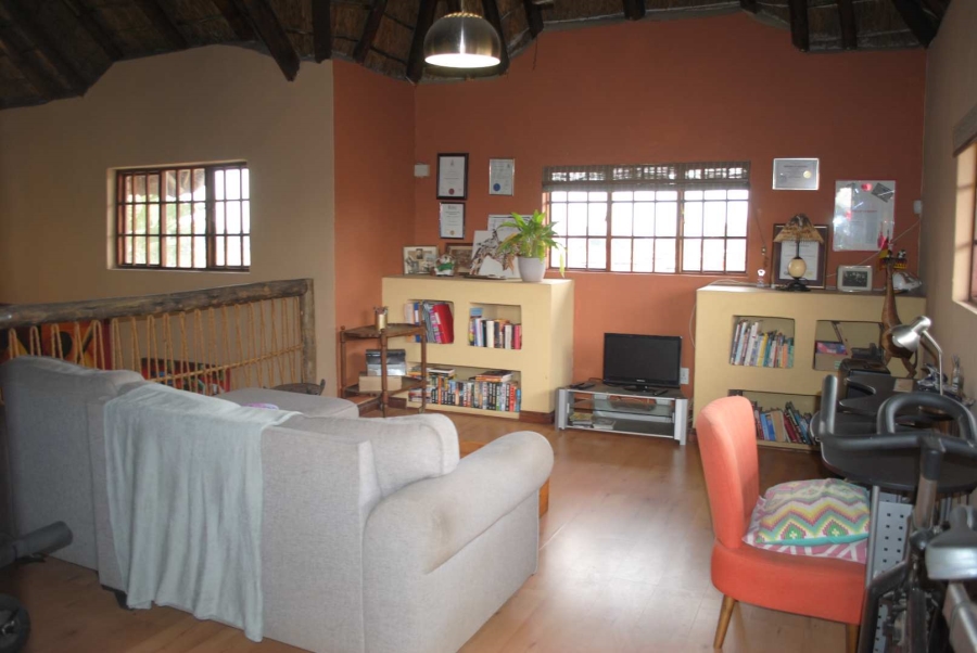 4 Bedroom Property for Sale in Mooilande Gauteng