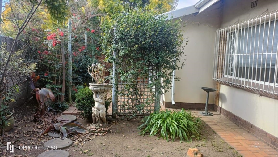 3 Bedroom Property for Sale in Selcourt Gauteng