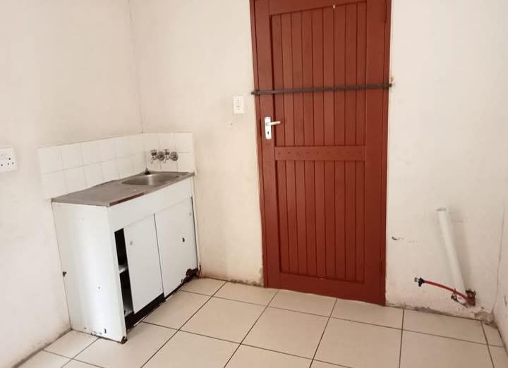 2 Bedroom Property for Sale in Birch Acres Gauteng