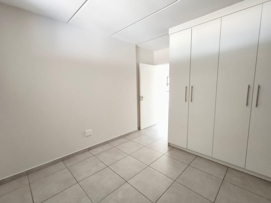 To Let 2 Bedroom Property for Rent in Ferndale Gauteng