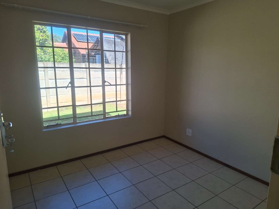 2 Bedroom Property for Sale in Doornpoort Gauteng