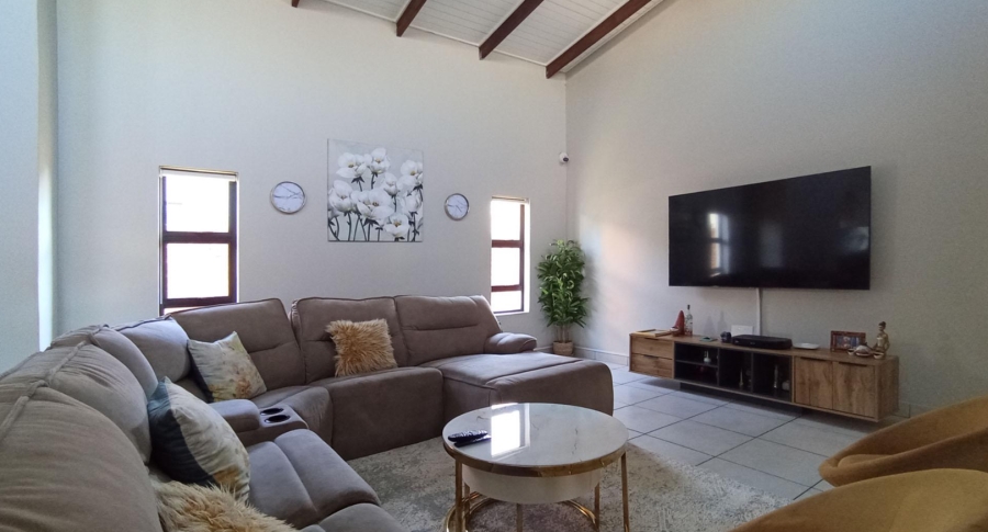 4 Bedroom Property for Sale in Six Fountains Residential Estate Gauteng