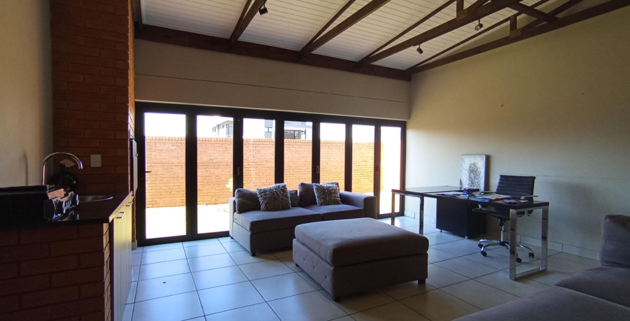 4 Bedroom Property for Sale in Six Fountains Residential Estate Gauteng