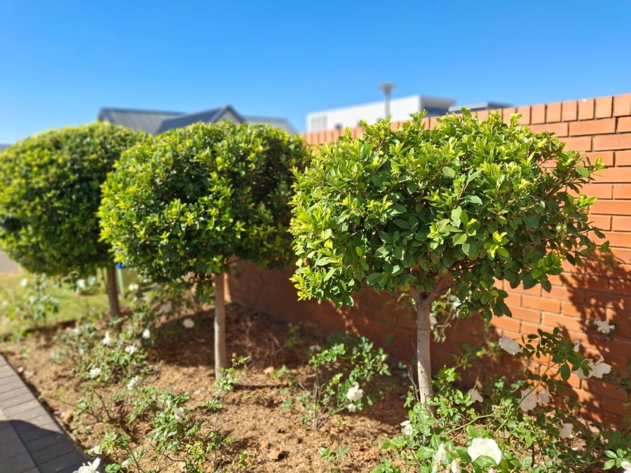 4 Bedroom Property for Sale in Six Fountains Residential Estate Gauteng