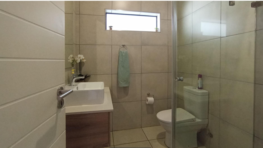 4 Bedroom Property for Sale in Six Fountains Residential Estate Gauteng