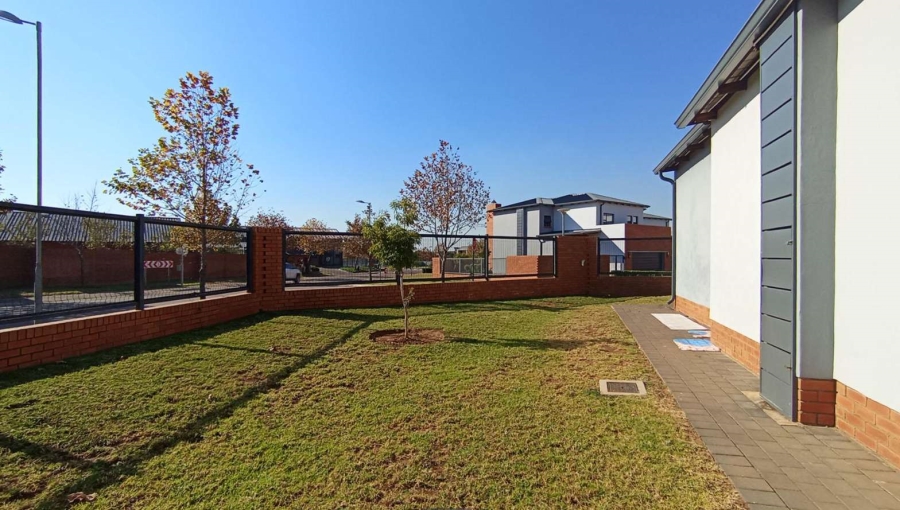 4 Bedroom Property for Sale in Six Fountains Residential Estate Gauteng