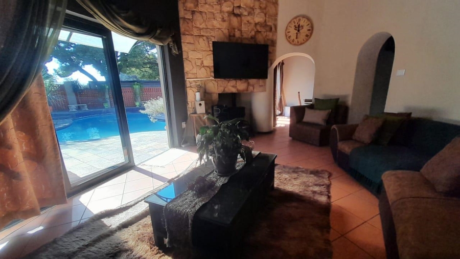 4 Bedroom Property for Sale in Birch Acres Gauteng