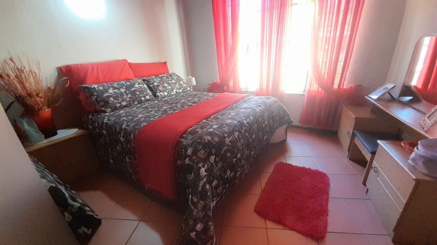 4 Bedroom Property for Sale in Birch Acres Gauteng